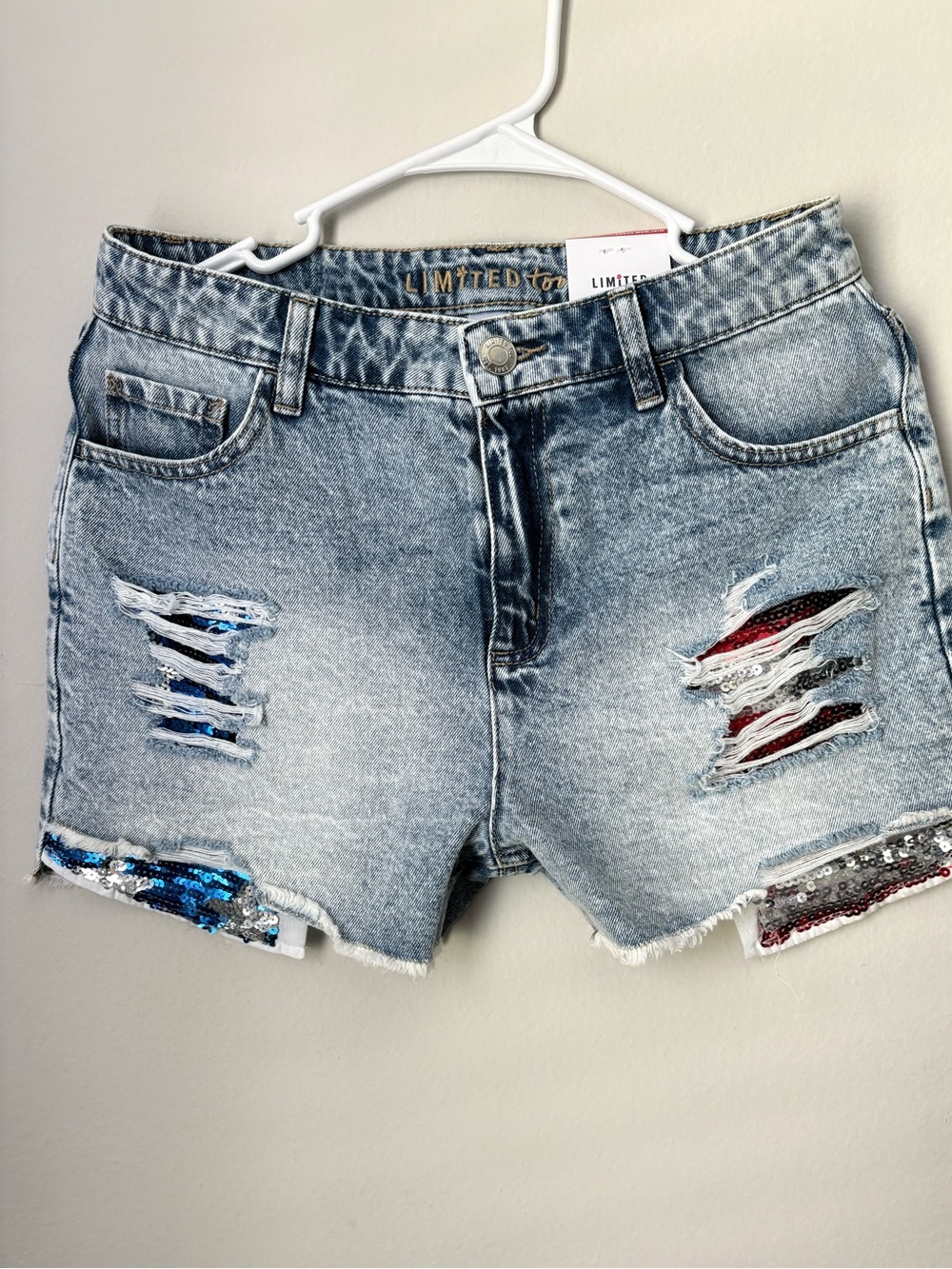 Limited Too Girls Size 16 Light Wash Distressed Sequin Denim Shorts NWT